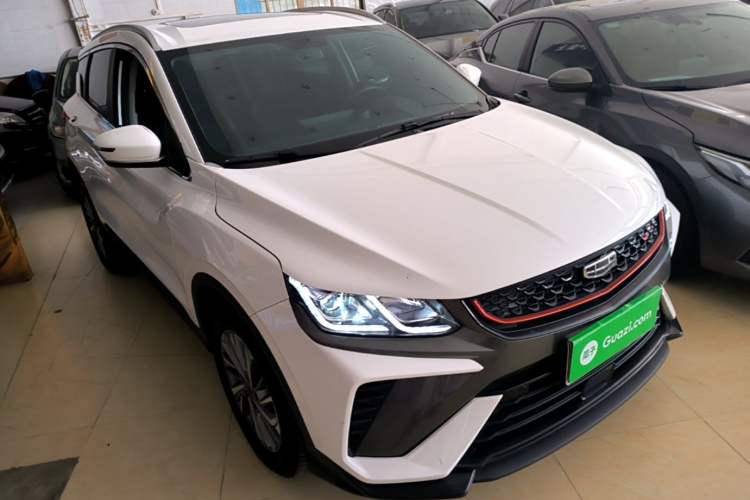 Geely Coolray 2021 — 3