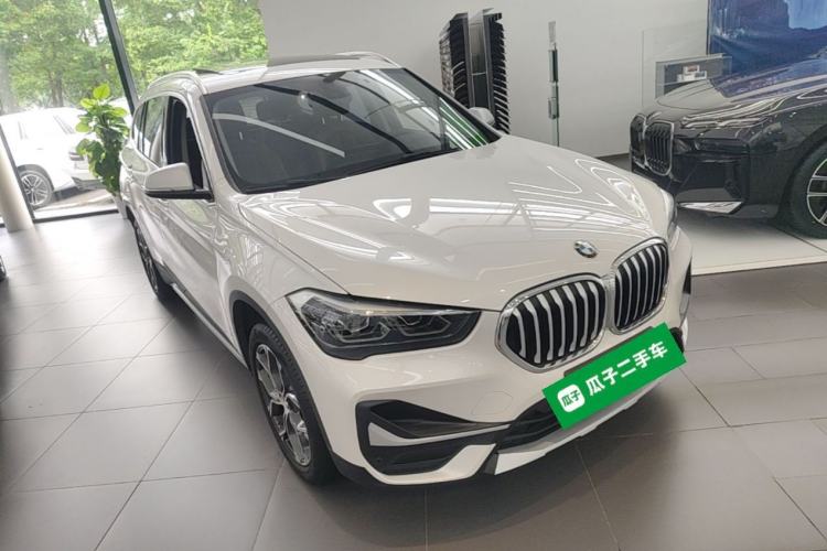 BMW X1 2021 — фото 3