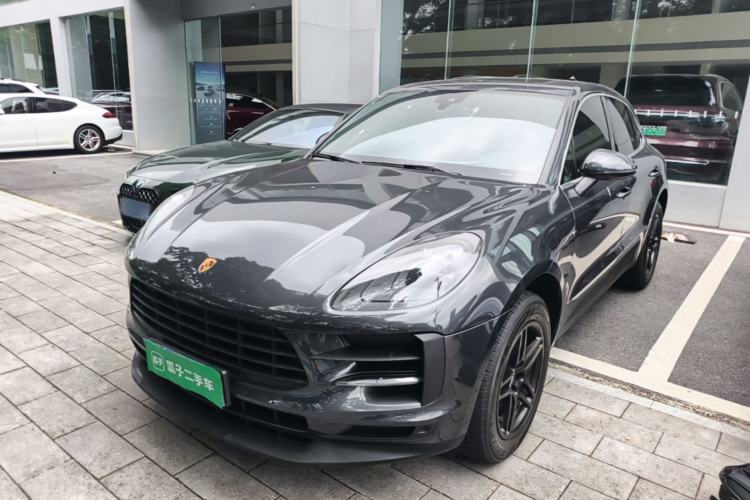 Porsche Macan 2020 — фото 1
