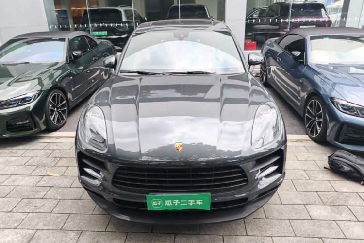 Porsche Macan 2020 — фото 2