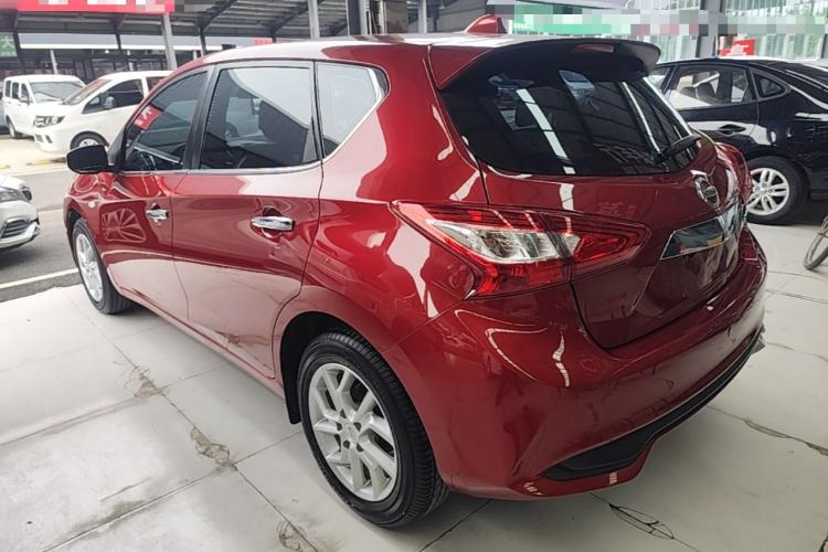Nissan Tiida 2024 — 4