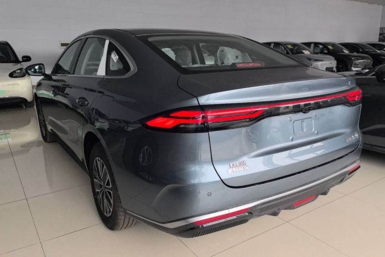Geely Stellar 6 2026 — 4