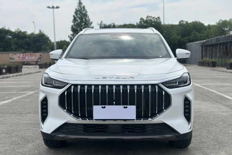 Jetour X70 PLUS 2025 — 2