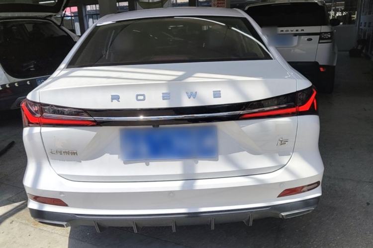 Roewe i5 2023 — 5