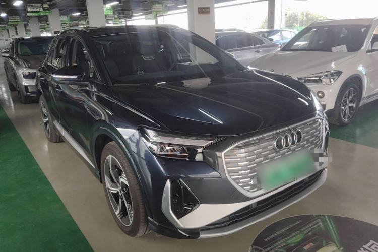 Audi Q4 e-tron 2024 — 3