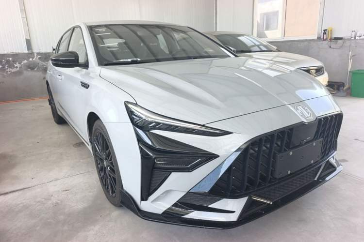 MG MG6 2025 — 3