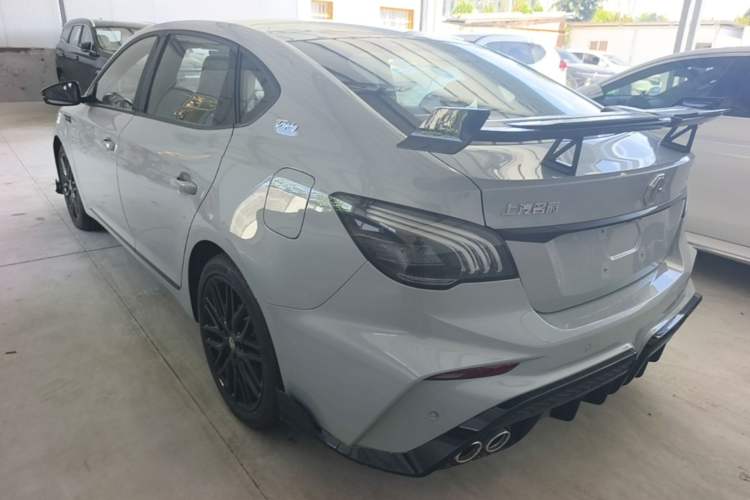 MG MG6 2025 — 4