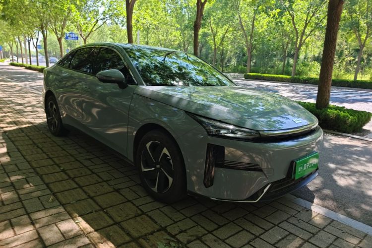 Geely Galaxy L6 2024 — 3
