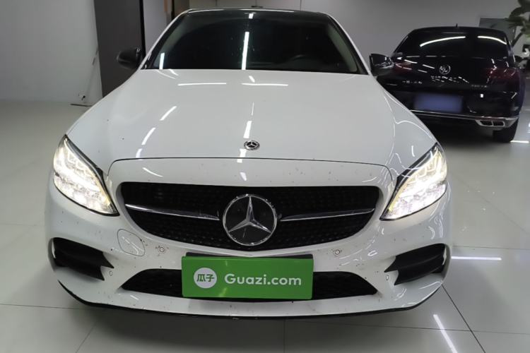 Mercedes-Benz C 260 L 2021 — 2
