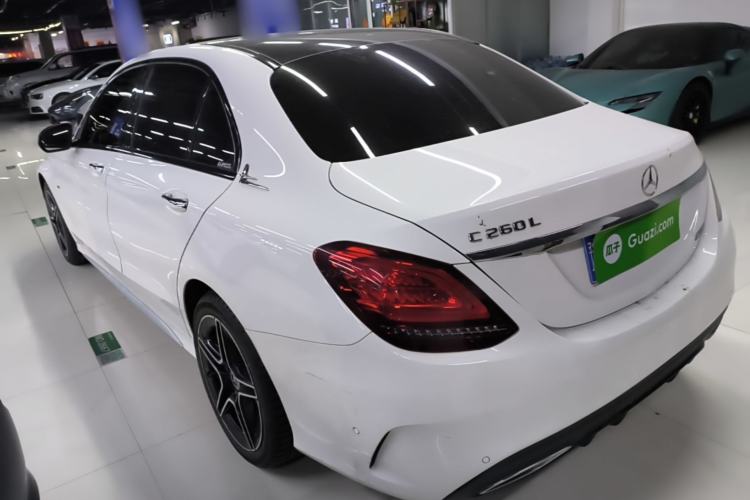 Mercedes-Benz C 260 L 2021 — 4