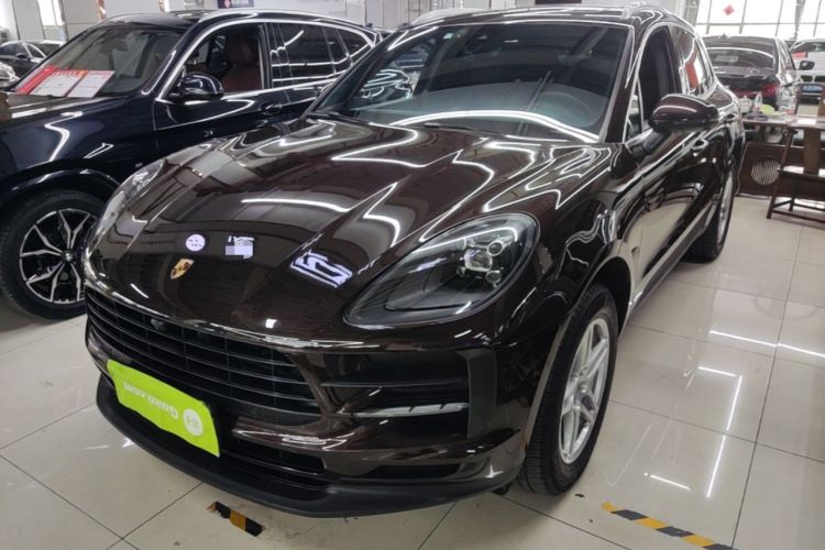 Porsche Macan 2020 — фото 1