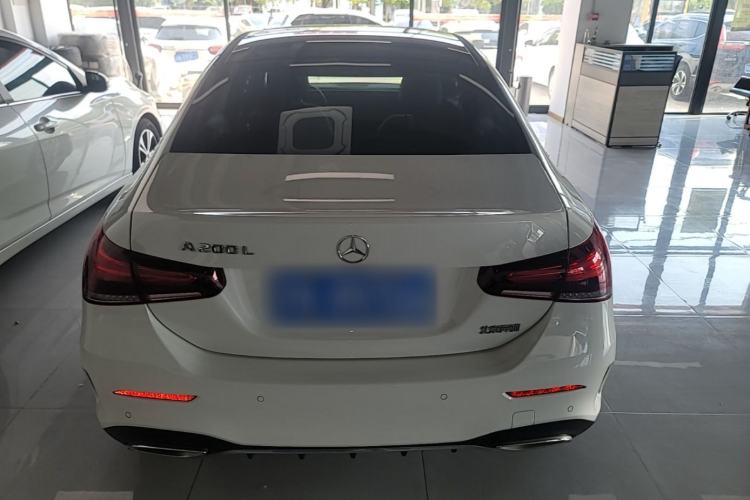 Mercedes-Benz A 200 L 2021 — 5