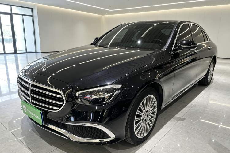 Mercedes-Benz E 300 L 2023 — фото 1