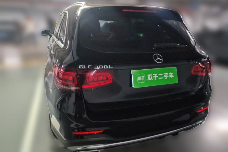 Mercedes-Benz GLC 300 L 2021 — фото 3