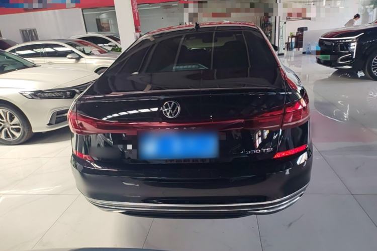 Volkswagen Passat 2022 — 5