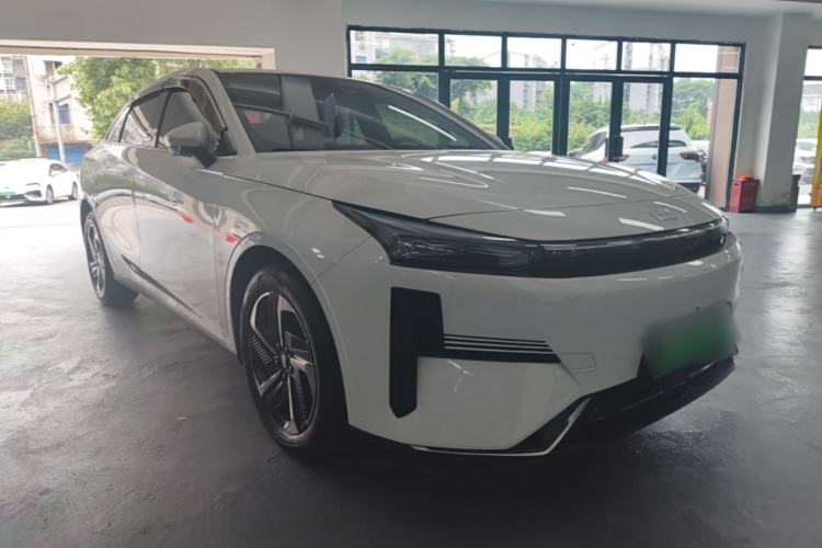 Geely Galaxy L6 2024 — 3