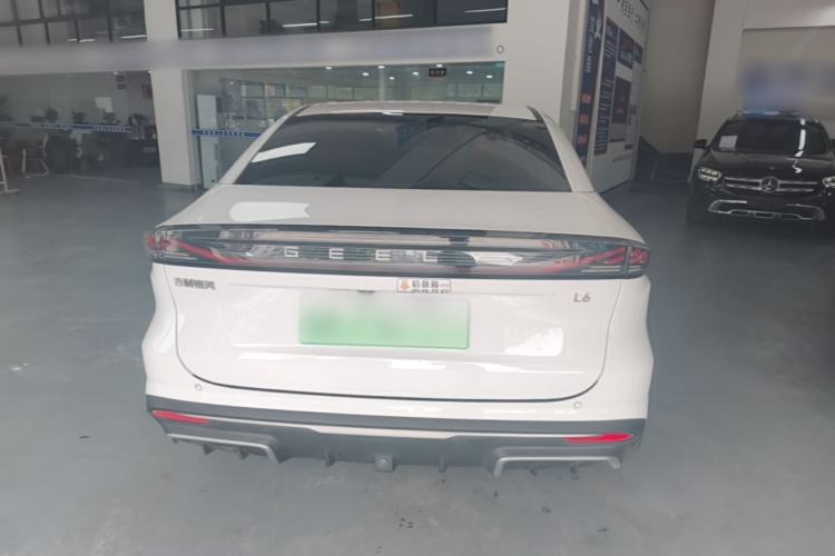 Geely Galaxy L6 2024 — 5