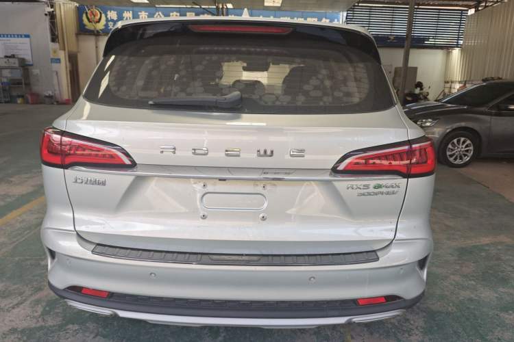 Roewe RX5 eMAX 2020 — фото 4