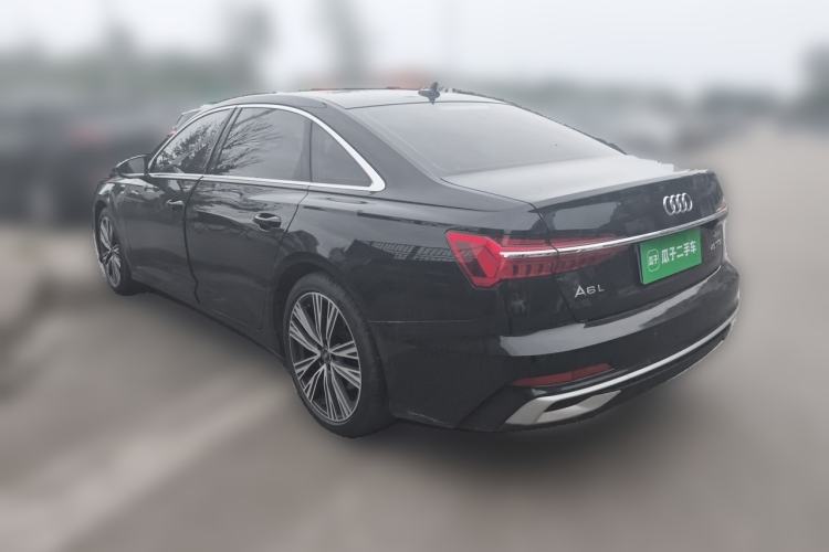 Audi A6L 2023 — фото 4