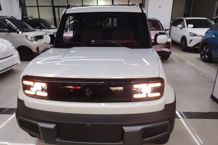 Baojun Spark 2023 — 2