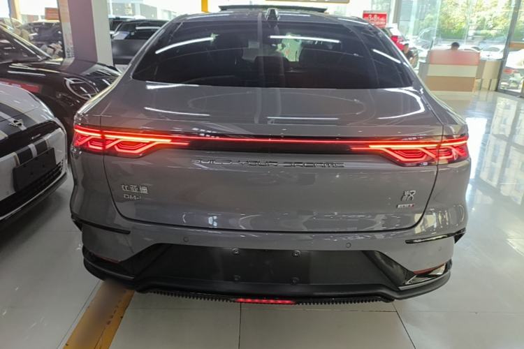 BYD Han 2025 — 5