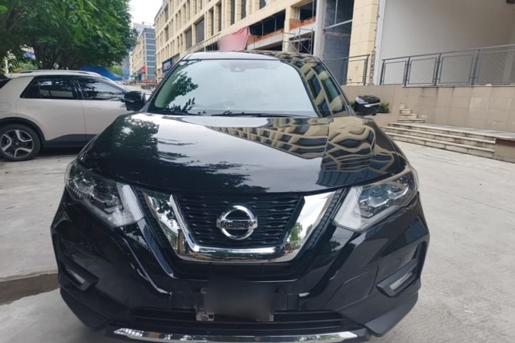 Nissan Rogue 2022 — 2