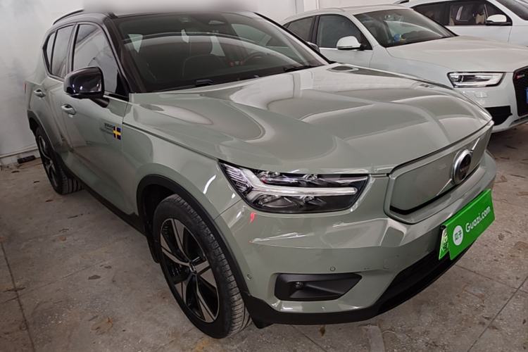 Volvo xc40 new energy 2022 — фото 3