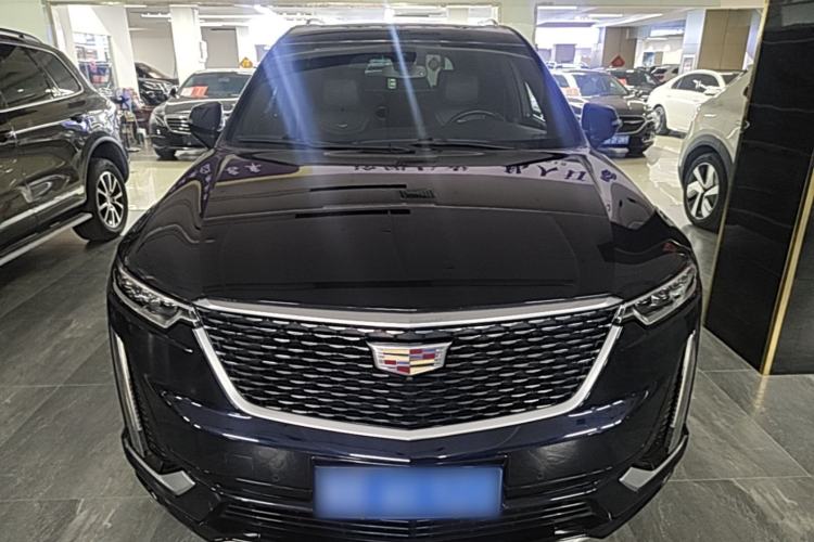 Cadillac XT6 2022 — фото 2