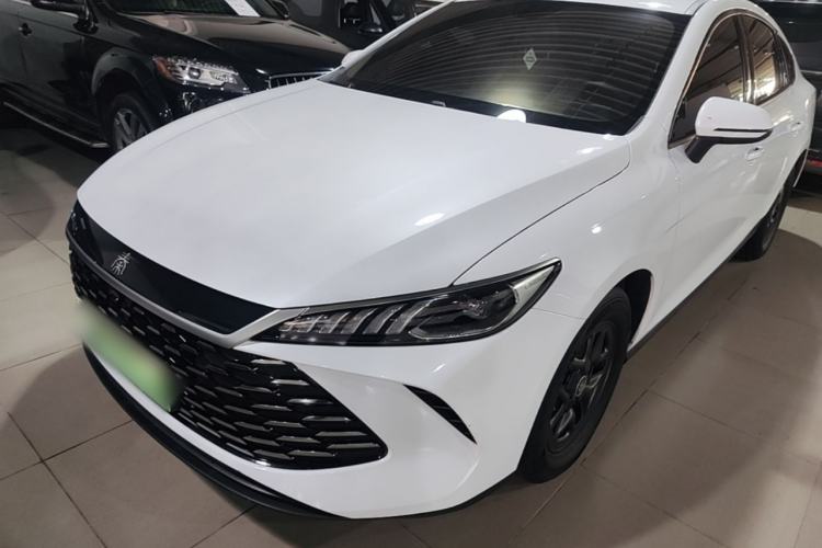 BYD Qin PLUS 2025 — фото 1