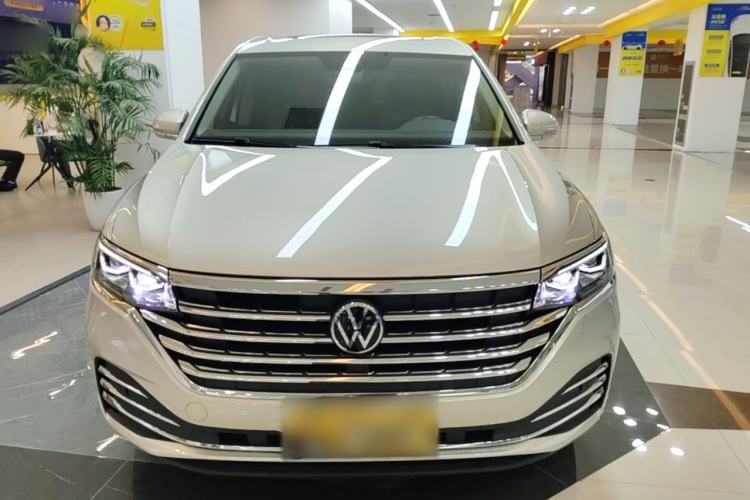 Volkswagen viloran 2023 — фото 2
