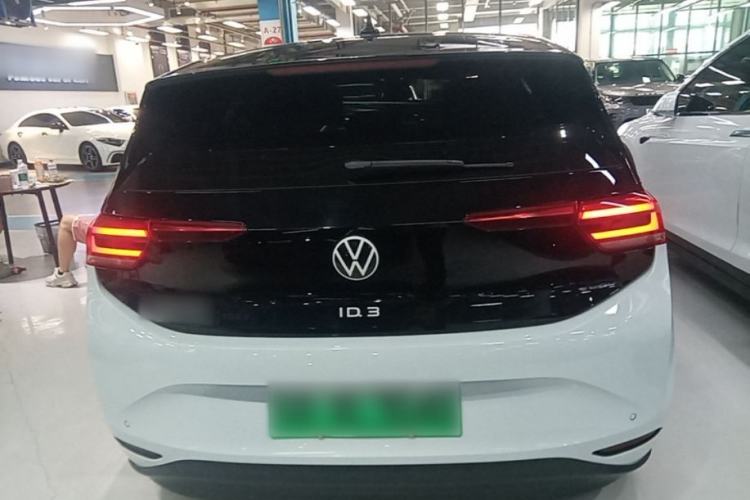 Volkswagen ID.3 2023 — 5