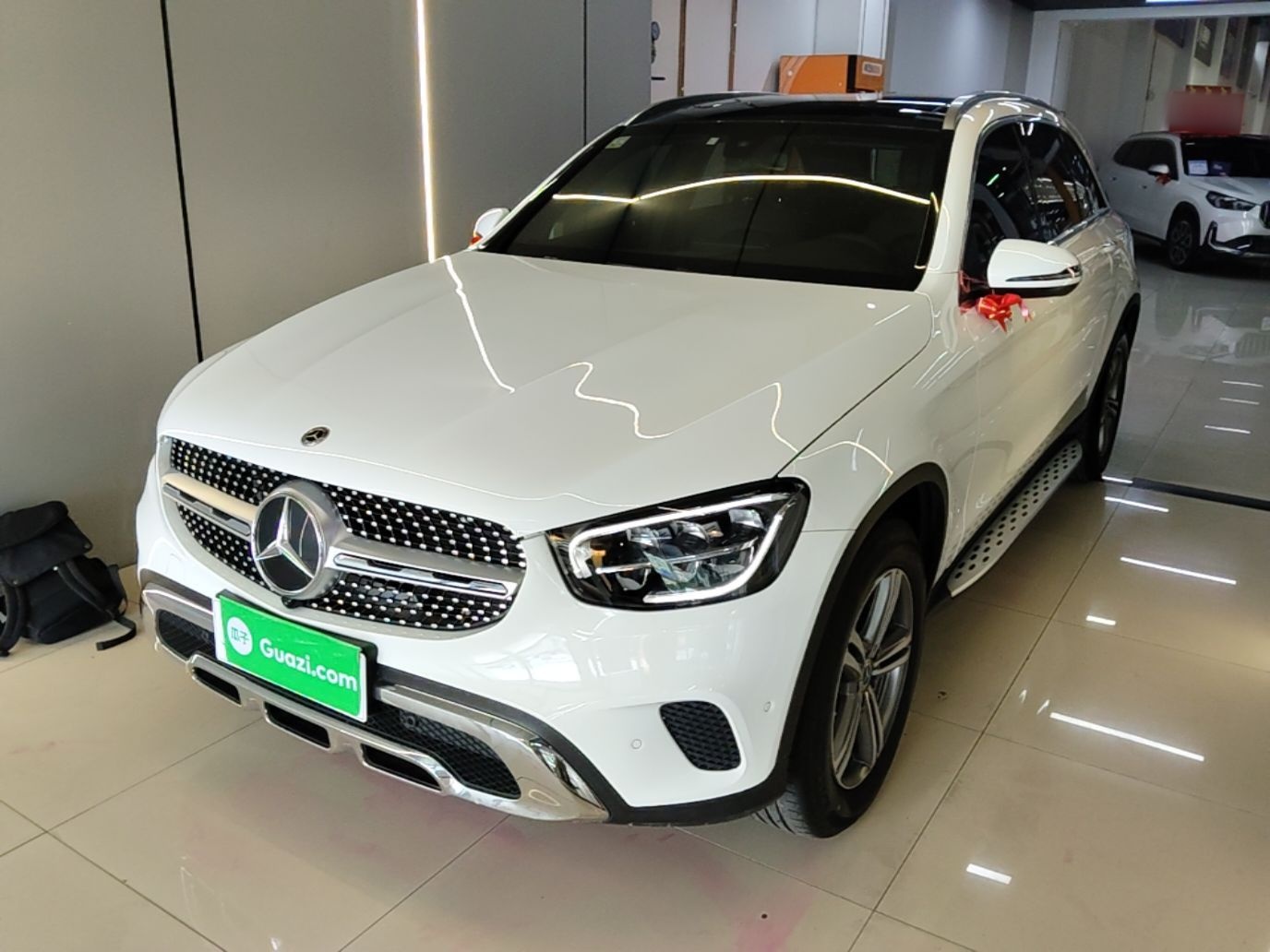 Mercedes-Benz GLC 260 L 2021 — фото 1