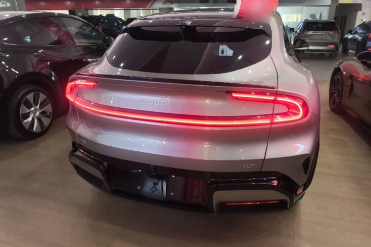 Xiaomi Auto YU7 2025 — фото 5