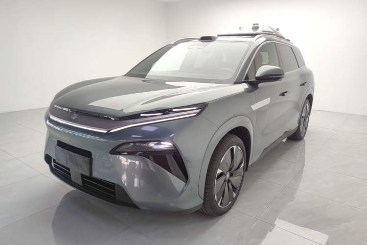 BYD Tang L 2025 — фото 1