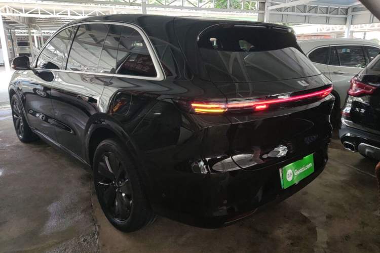 Li Auto L6 2025 — 4