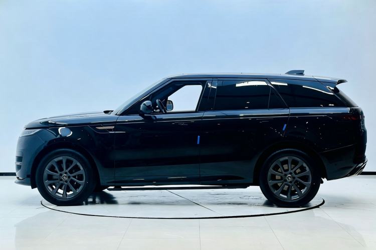 Land Rover Range Rover Sport 2024 — 3