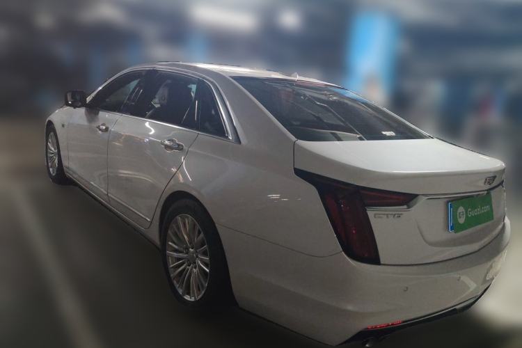 Cadillac CT6 2021 — 4