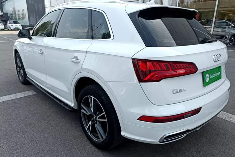 Audi Q5L 2020 — фото 4