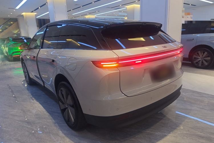 Li Auto i6 2025 — 4