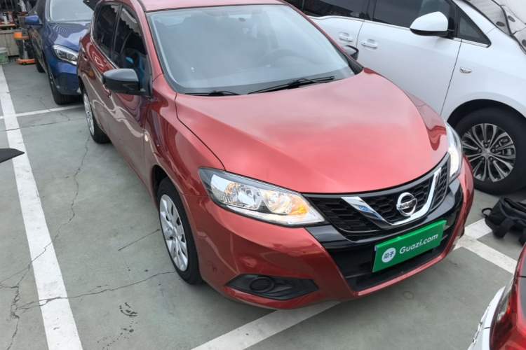 Nissan Tiida 2021 — 3