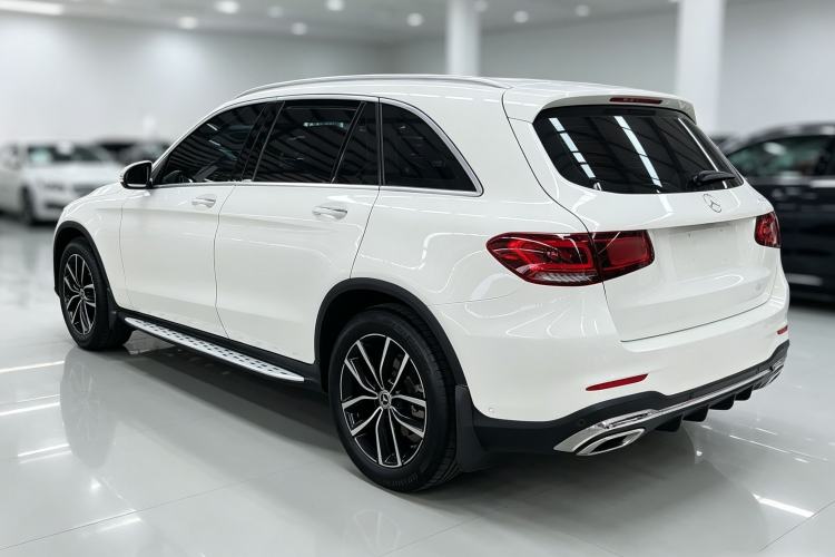 Mercedes-Benz GLC 260 L 2021 — фото 4