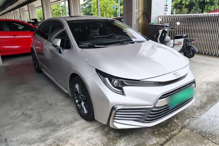 Toyota Corolla 2023 — 3
