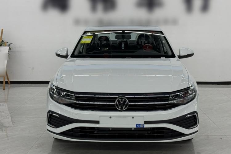 Volkswagen Bora 2026 — 2