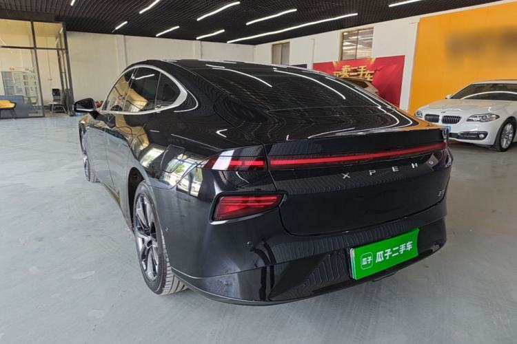 XPeng P7 2022 — 4