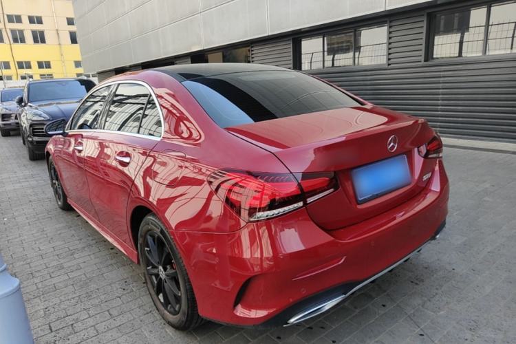 Mercedes-Benz A 200 L 2021 — 4