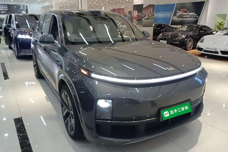 Li Auto L9 2022 — 3