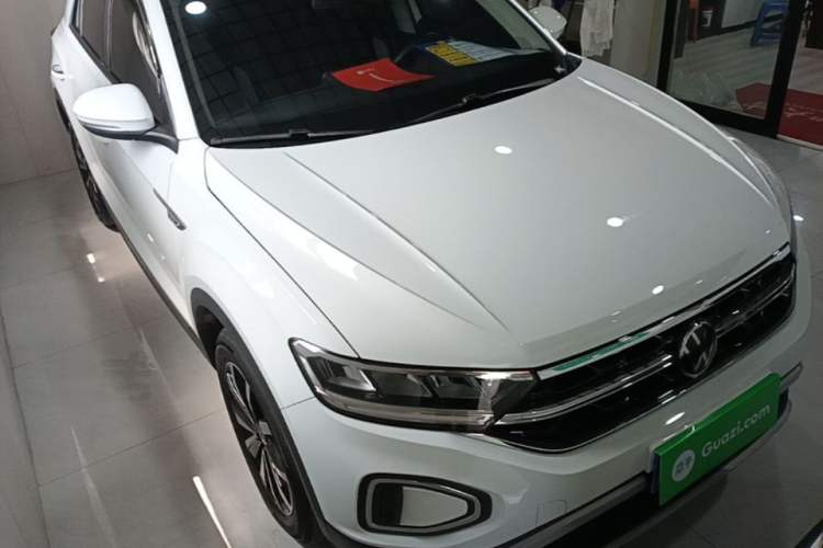 Volkswagen T-ROC 2025 — 3