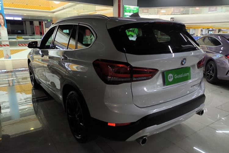 BMW X1 2021 — 4