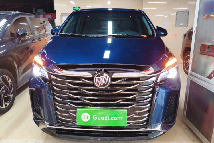 Buick GL8 2023 — 2