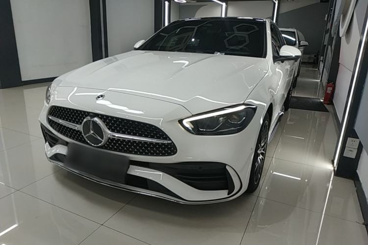 Mercedes-Benz C 260 L 2023 — фото 1